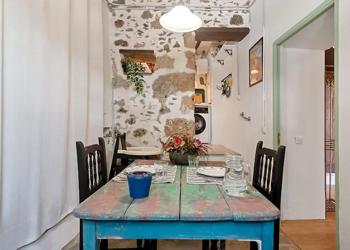 Home2book Rustic Haven In Nyaraló